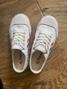 Feiyue White Canvas Sneakers with Red & Blue Side Stripes